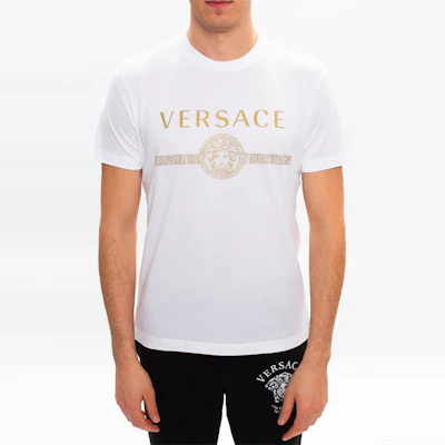 VERSACE Kaos Pria Lengan Pendek Motif Medusa Putih Terang. A87573-A228806-A2088 Purchase VERSACE Kaos Pria Lengan Pendek Motif Medusa Putih Terang. A87573-A228806-A2088