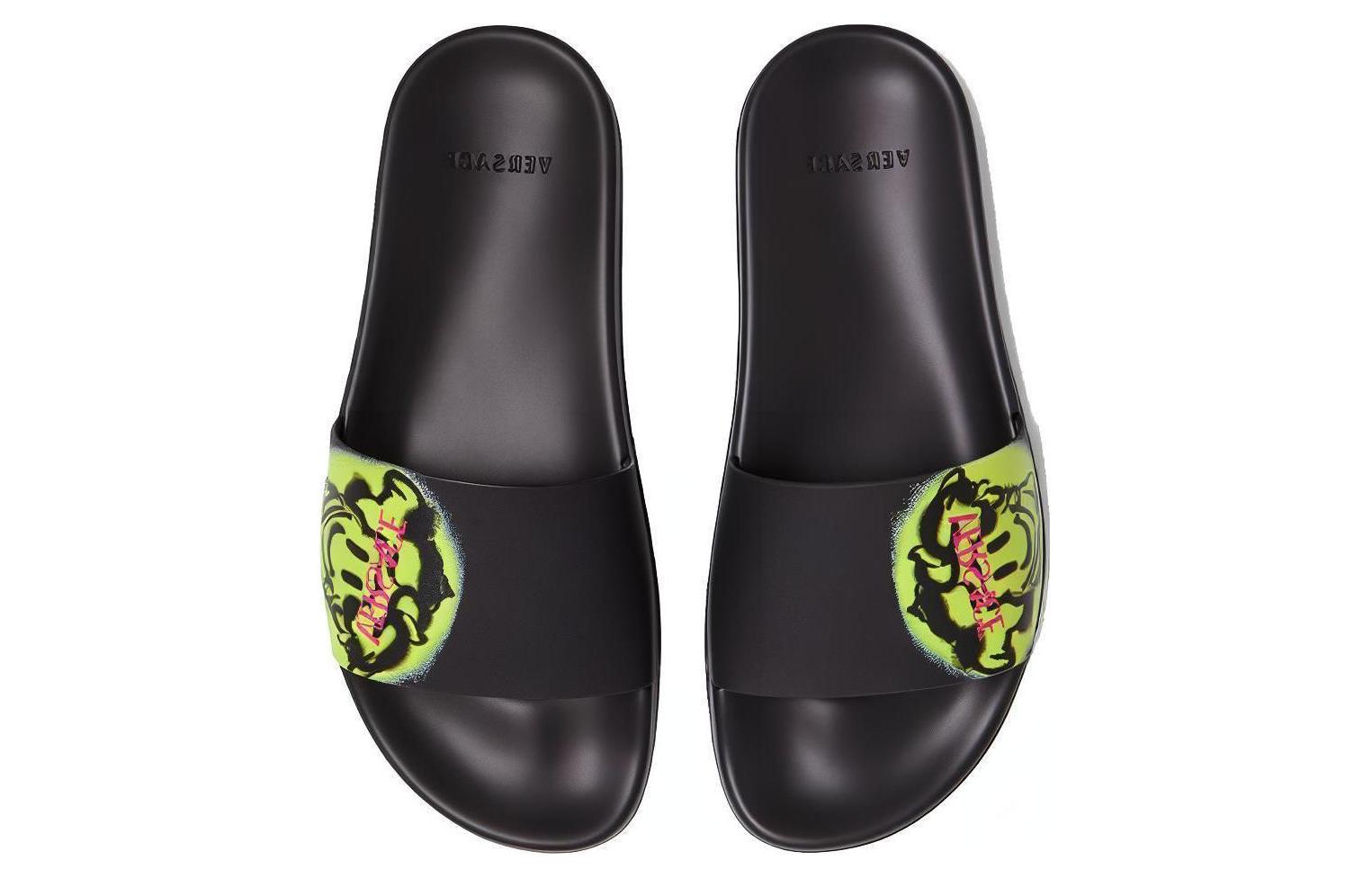 Shop ヴェルサーチ メドゥーサ スライド (黒) DSU6516-1A02005-2B670