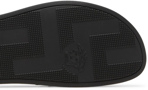 베르사체 메두사 스터드 슬라이드 (블랙) DSU6210-DB2G_KVO41 Purchase 베르사체 메두사 스터드 슬라이드 (블랙) DSU6210-DB2G_KVO41