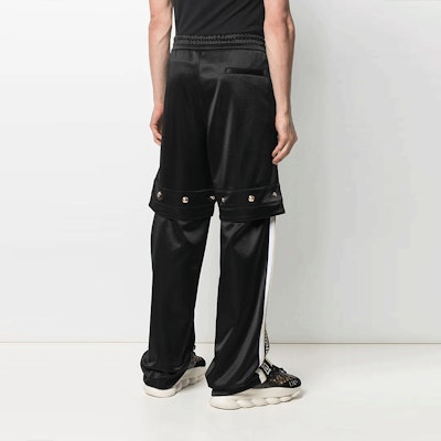 VERSACE 多徽章設計可拆卸休閒褲 男士 黑色 A883571-F00108-1B000 Purchase VERSACE 多徽章設計可拆卸休閒褲 男士 黑色 A883571-F00108-1B000