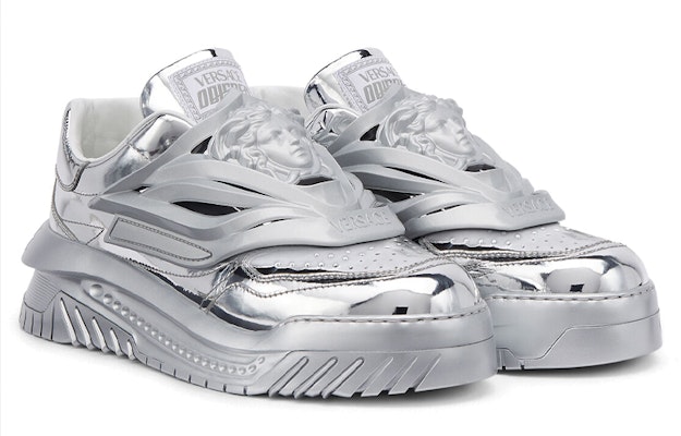 Sneaker Karet Versace Odissea Caged Medusa 'Silver' 1004524-1A02259-1E010 Lookbook Sneaker Karet Versace Odissea Caged Medusa 'Silver' 1004524-1A02259-1E010