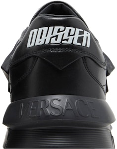 베르사체 오디세아 케이지드 메두사 스니커즈 '트리플 블랙' 1004524-1A03180_1B000 Sizing 베르사체 오디세아 케이지드 메두사 스니커즈 '트리플 블랙' 1004524-1A03180_1B000