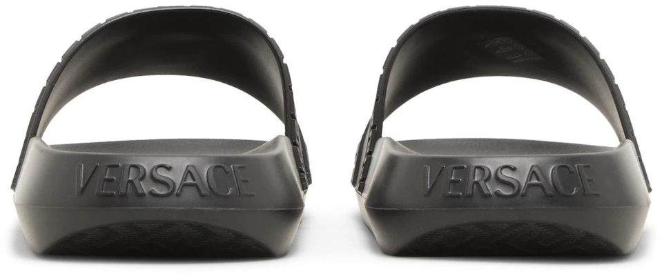Claquettes Versace Palazzo Medusa ''Noires'' 1008733-DGO9G-1B000 Details for Claquettes Versace Palazzo Medusa ''Noires'' 1008733-DGO9G-1B000