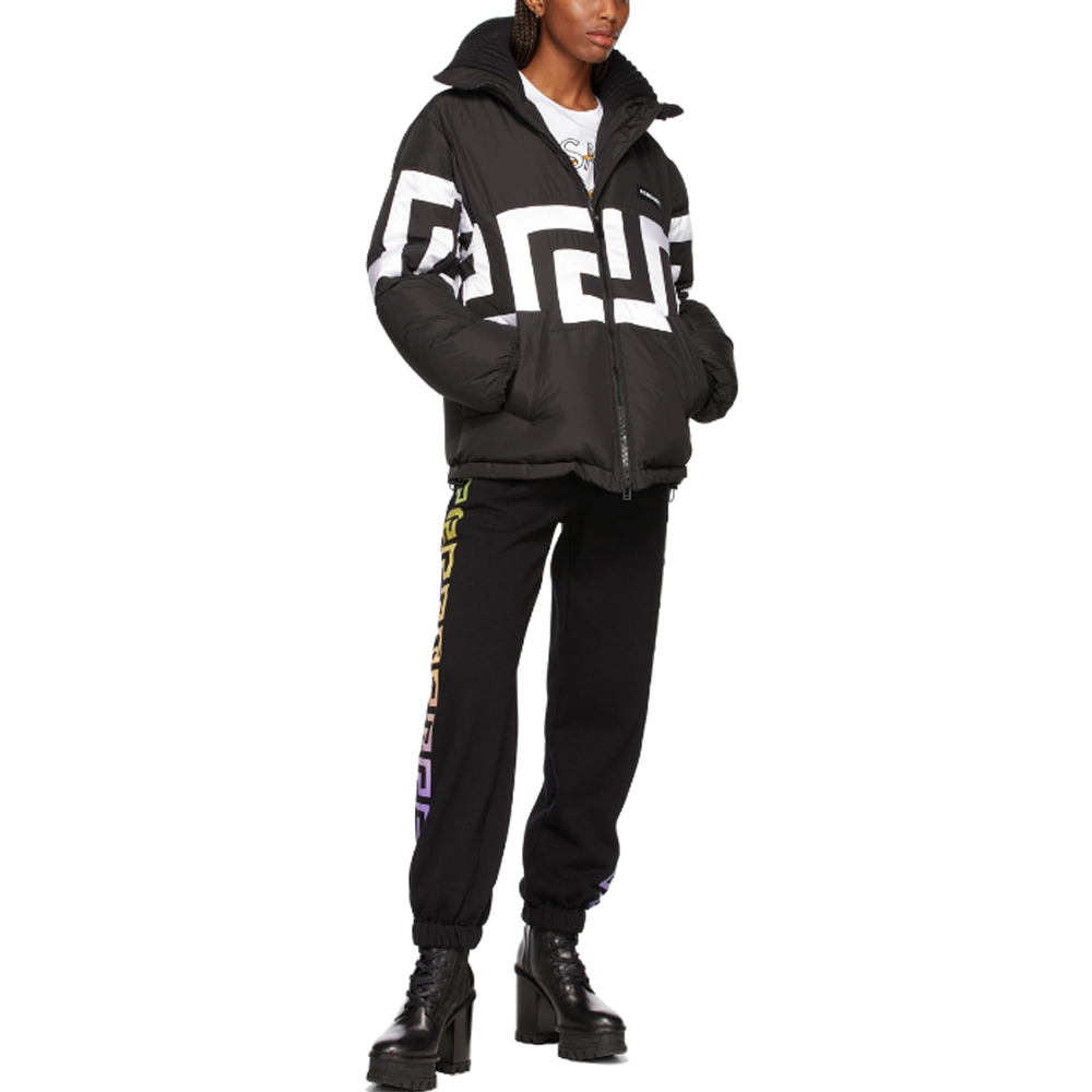 Details for Jaket Hitam Pria Versace Motif Polos Ritsleting Kain Katun 1007440-1A05269-5B010