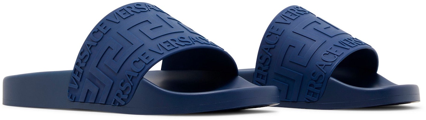 Versace Sandal Kolam 'La Greca - Biru Navy' 1006272-1A04264-1UC70 Cheap Versace Sandal Kolam 'La Greca - Biru Navy' 1006272-1A04264-1UC70