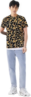 ヴェルサーチ プリント クルーネック 半袖 Tシャツ ブラック ファッションTシャツ A89503S-1F01778-5B090 Shop ヴェルサーチ プリント クルーネック 半袖 Tシャツ ブラック ファッションTシャツ A89503S-1F01778-5B090