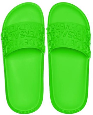 Versace Selipar 'Logo Keseluruhan - Hijau Terang' 1008730-1A07015_1GE90 Shop Versace Selipar 'Logo Keseluruhan - Hijau Terang' 1008730-1A07015_1GE90