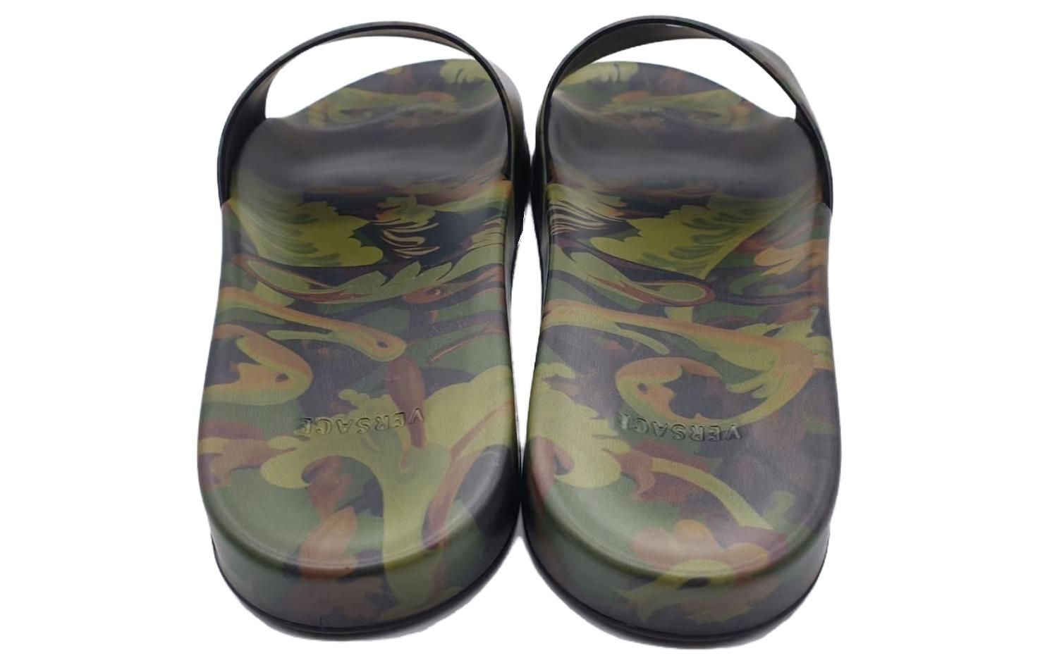 Shop 范思哲拖鞋“迷彩巴洛克印花 - 卡其色” DSU6516-1A00876-5K000