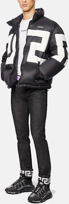 VERSACE Vaqueros Slim Fit Negro con Dobladillo Diseño Llave Griega A86056-1F00655-1D040 Purchase VERSACE Vaqueros Slim Fit Negro con Dobladillo Diseño Llave Griega A86056-1F00655-1D040