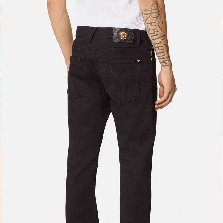 Purchase VERSACE 修身版型純黑色牛仔褲 A81832-1A00908-1D040