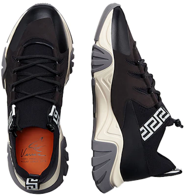 Versace Squalo Knit Trainer 'Negro' DSU8007-DCL5G_D4101 Order Versace Squalo Knit Trainer 'Negro' DSU8007-DCL5G_D4101