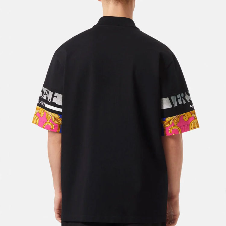 VERSACE SS22  Black Floral Letter Print Short Sleeve Polo Shirt 1006467-1A04465-2B510 圖 4