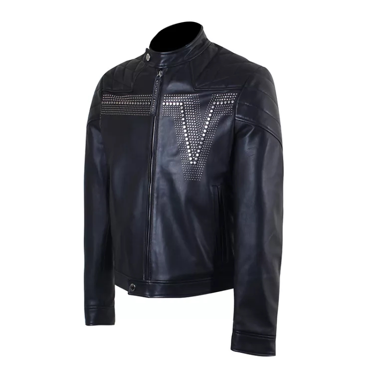 Purchase 范思哲 SS22 黑色皮革夹克 配铆钉拉链设计. V400275-VP00072-V1008