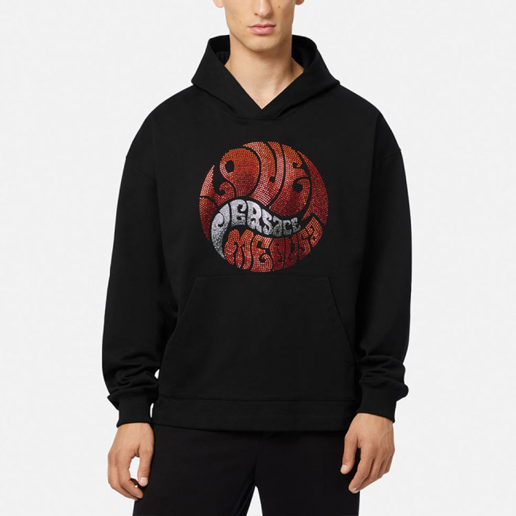 Lookbook VERSACE SS22  Black Pullover Sweatshirt with Letter Print. 1003387-1A02345-1B000