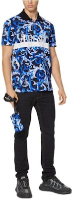 VERSACE SS22 Blue Graffiti Letter Print Relaxed Fit Polo Shirt 1001900-1A01542-5U040 Order VERSACE SS22 Blue Graffiti Letter Print Relaxed Fit Polo Shirt 1001900-1A01542-5U040