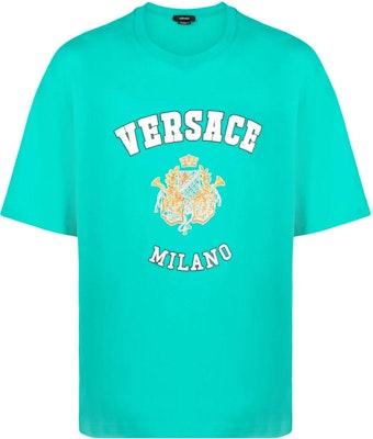 VERSACE SS22 Green Short Sleeve Crewneck T-Shirt with Logo Badge. 10051701-A03467-1V560 Order VERSACE SS22 Green Short Sleeve Crewneck T-Shirt with Logo Badge. 10051701-A03467-1V560