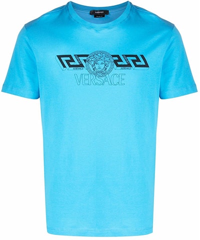 versace-ss-22-logo-print-short-sleeve-t-shirt-blue-1003906-1-a02800-1-v440