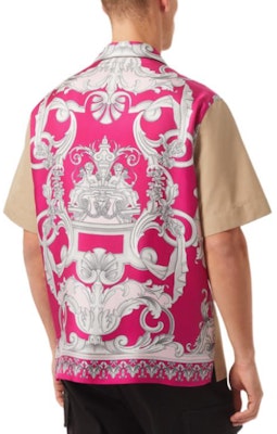 VERSACE SS22 Kemeja Cetakan Baroque Pelbagai Warna Lengan Pendek. 1006386-1A04360-5P470 Shop VERSACE SS22 Kemeja Cetakan Baroque Pelbagai Warna Lengan Pendek. 1006386-1A04360-5P470