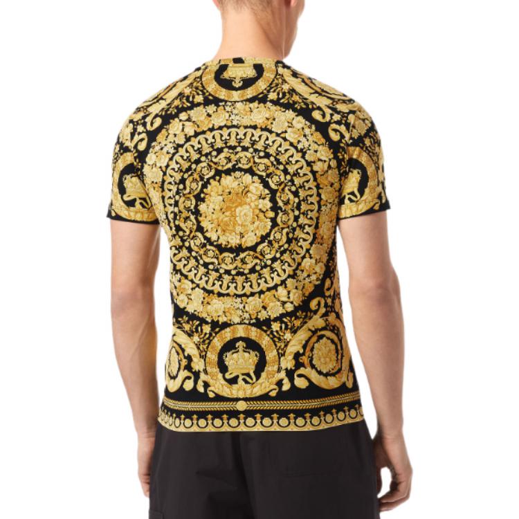 Purchase 베르사체 SS22 바로크 골드 프린트 반팔 티셔츠 패션 1006662-1A04612-5B000