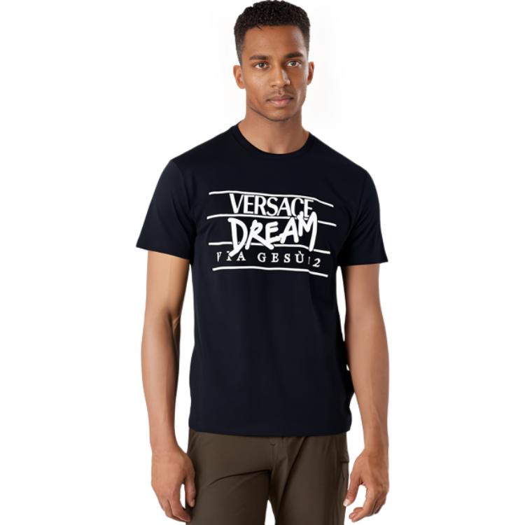 VERSACE SS22 Letter Print Black Short Sleeve Round Neck T-Shirt Men 10057831-A04025-1B000 圖 8
