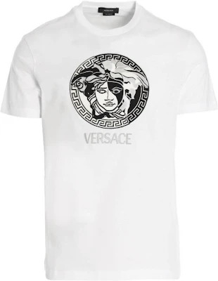 范思哲 SS22 标志印花短袖圆领T恤 白色Tee 1006984-1A04967-1W010 Buy 范思哲 SS22 标志印花短袖圆领T恤 白色Tee 1006984-1A04967-1W010