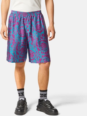 Versace SS22 Pattern Print Elastic Waist Casual Shorts Multicolor Men’s. 1002476-1A04991-5G320 Lookbook Versace SS22 Pattern Print Elastic Waist Casual Shorts Multicolor Men’s. 1002476-1A04991-5G320