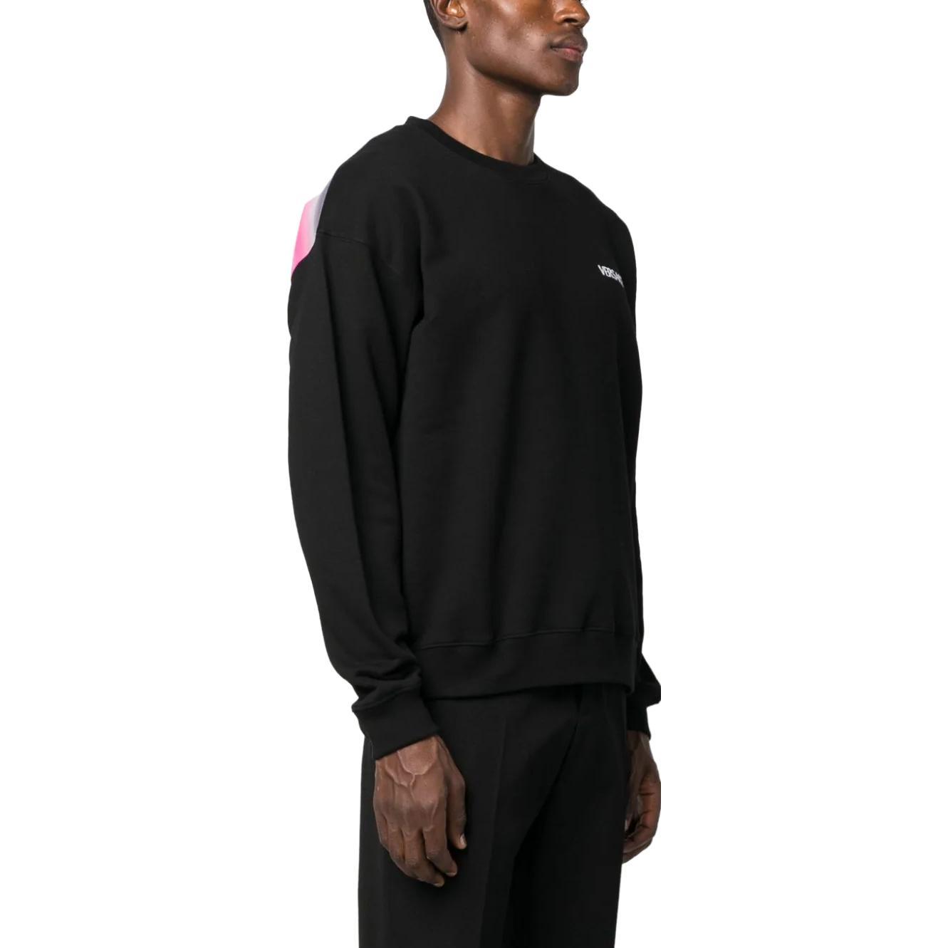 VERSACE SS23  Black Letter Print Crewneck Pullover Sweatshirt. 1012929-1A09339-2B510 圖 5