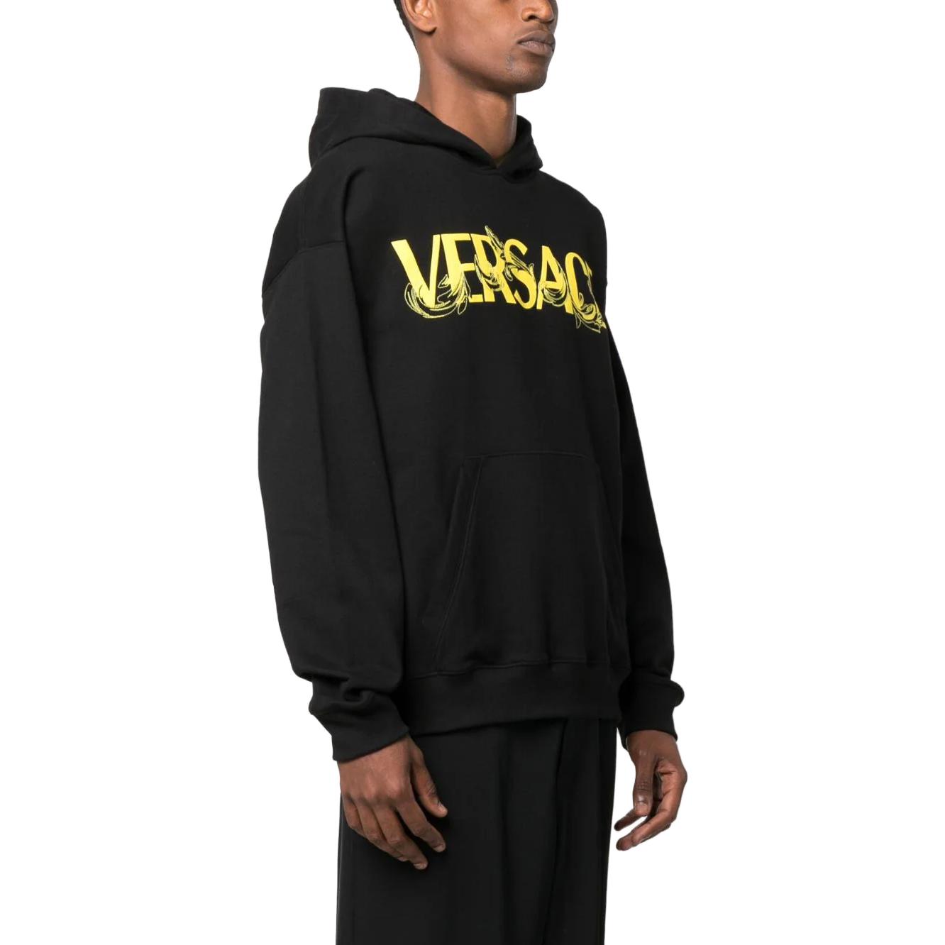 Purchase ヴェルサーチ SS23 ブラックロゴプリントフーディー 1010710-1A07769-1B000