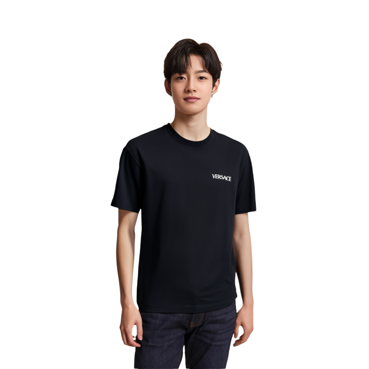 Versace SS23  Black Solid Color Letter Print Short Sleeve T-Shirt. 1010637-1A07701-1B000 圖 4