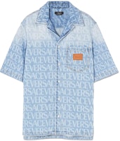 VERSACE SS23 Blue Letter Pattern Short Sleeve Shirt 1007836-1A07661-1D380 VERSACE SS23 Blue Letter Pattern Short Sleeve Shirt 1007836-1A07661-1D380