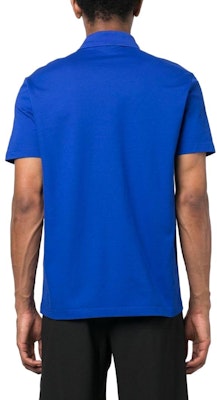 ヴェルサーチ SS23 ブルーポロシャツ ロゴ刺繍入り 100931-1A06768-1UE30 Shop ヴェルサーチ SS23 ブルーポロシャツ ロゴ刺繍入り 100931-1A06768-1UE30