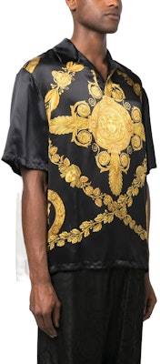 VERSACE SS23 Kemeja Lengan Pendek Cetakan Grafik Hitam 1009049-1A06451-5B000 Shop VERSACE SS23 Kemeja Lengan Pendek Cetakan Grafik Hitam 1009049-1A06451-5B000