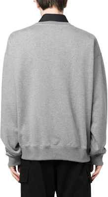 VERSACE SS23 Letter Logo Print Crewneck Long Sleeve Sweatshirt Gray Men’s. 1009462-1A06894-1E100 Shop VERSACE SS23 Letter Logo Print Crewneck Long Sleeve Sweatshirt Gray Men’s. 1009462-1A06894-1E100