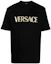 Buy VERSACE SS23 字母標誌印花黑色男款圓領T恤。 1008466-1A06056-1B000