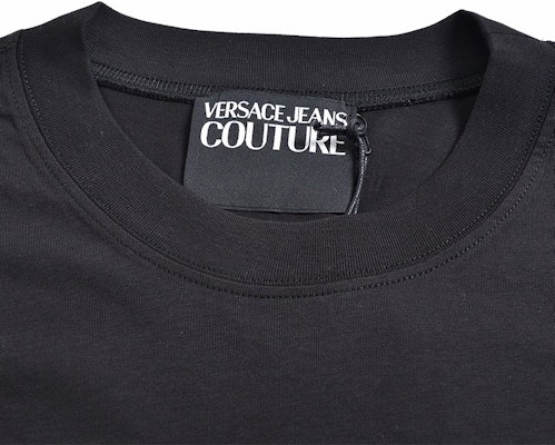 VERSACE SS23 字母印花长袖休闲T恤 黑色 B3GZB7TN-30319-899 Details for VERSACE SS23 字母印花长袖休闲T恤 黑色 B3GZB7TN-30319-899