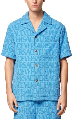 ヴェルサーチ SS23 ライトブルー ジャカード ロゴ プリント キューバンカラー 半袖シャツ メンズ 1010256-1A07718-1VA90 Shop ヴェルサーチ SS23 ライトブルー ジャカード ロゴ プリント キューバンカラー 半袖シャツ メンズ 1010256-1A07718-1VA90