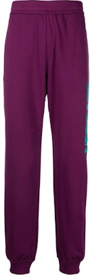 VERSACE SS23 Logo Print Elastic Waist Jogger Pants Men Purple. 1006976-1A04953-1LA50 Order VERSACE SS23 Logo Print Elastic Waist Jogger Pants Men Purple. 1006976-1A04953-1LA50