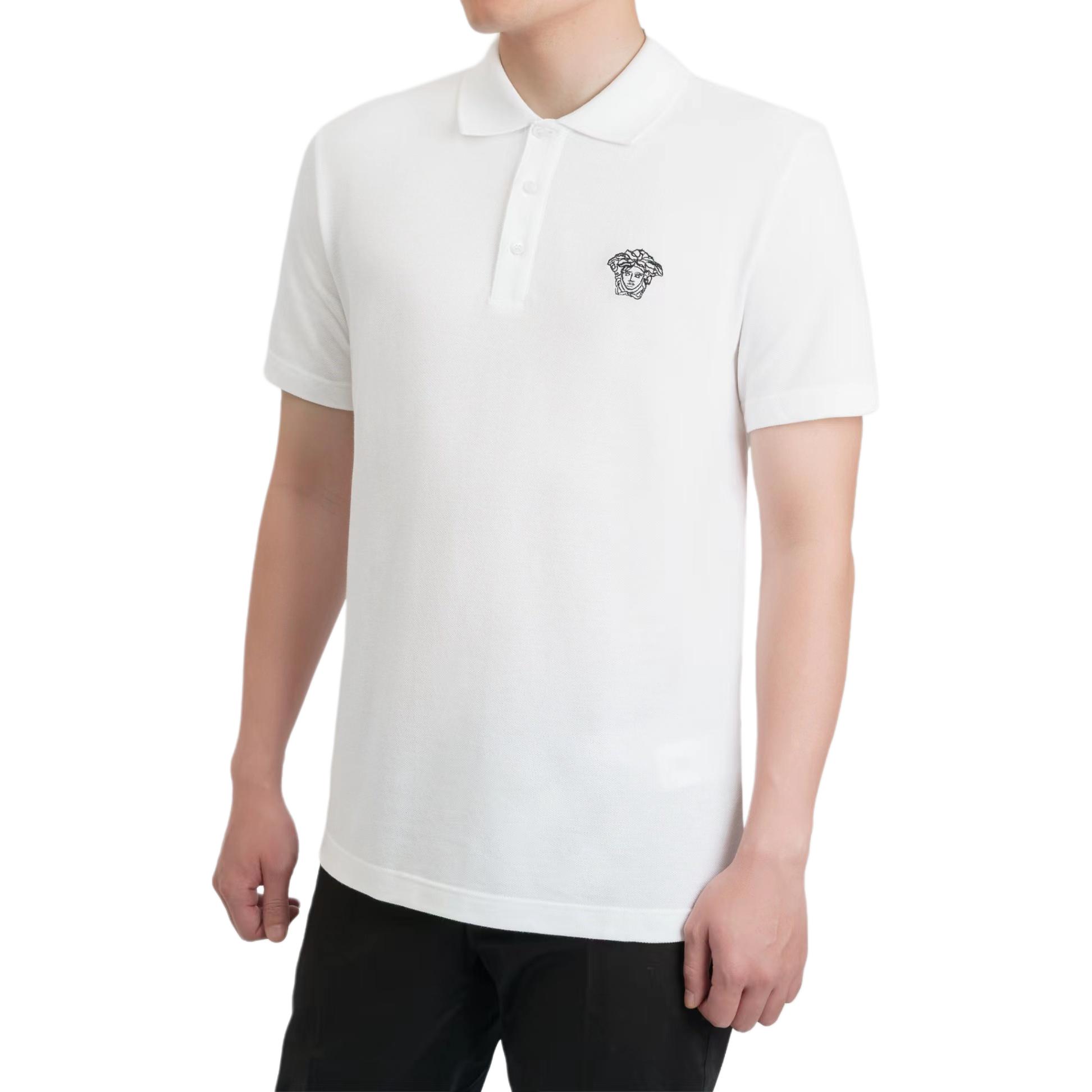 Lookbook Versace SS23 Kaos Polo Warna Solid Logo Putih A89507S-A231377