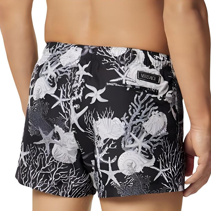 Shop 베르사체 SS24 블랙 패턴 밴딩 스트레이트 비치 반바지. 1016217-1A11347-5BC70
