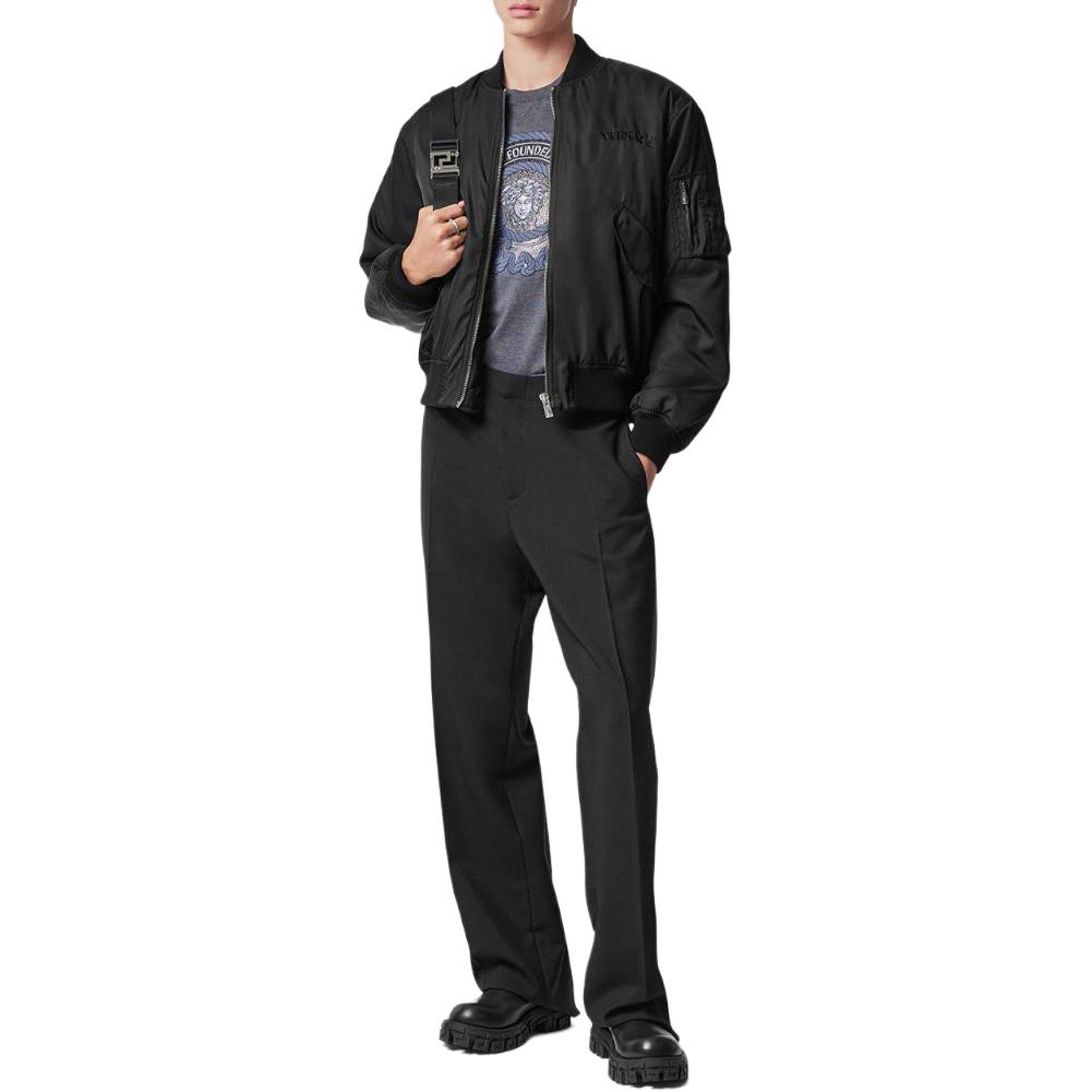 VERSACE SS24  Logo Print Crewneck T-Shirt in Cool Gray. 1013944-1A09862-1E210 圖 3