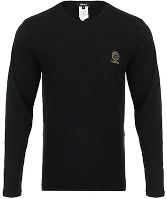 ヴェルサーチ SS24 ロゴプリント 長袖 Tシャツ 2枚セット ブラック AU10197-1A1001-1A1008 Lookbook ヴェルサーチ SS24 ロゴプリント 長袖 Tシャツ 2枚セット ブラック AU10197-1A1001-1A1008