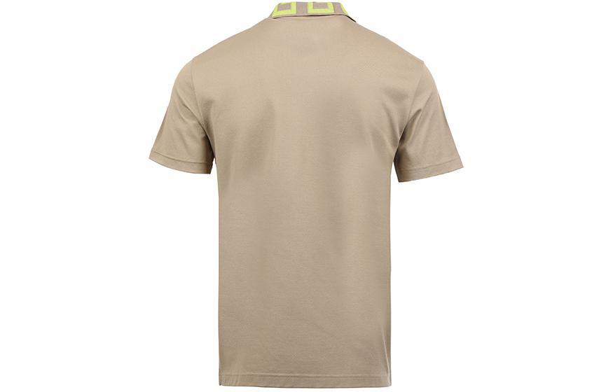 Lookbook 范思哲 SS24 拼色刺绣标志休闲短袖男士卡其色POLO衫 A89492-1A04867-2KF90