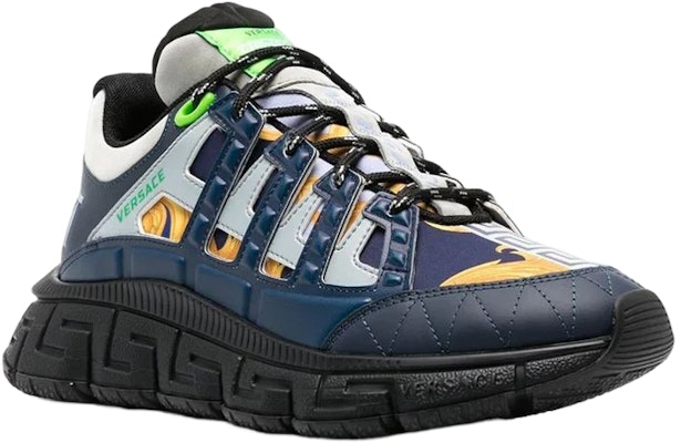 Sneakers Versace Trigreca Biru 'Hitam' DSU8094-1A06435_6U820 Lookbook Sneakers Versace Trigreca Biru 'Hitam' DSU8094-1A06435_6U820