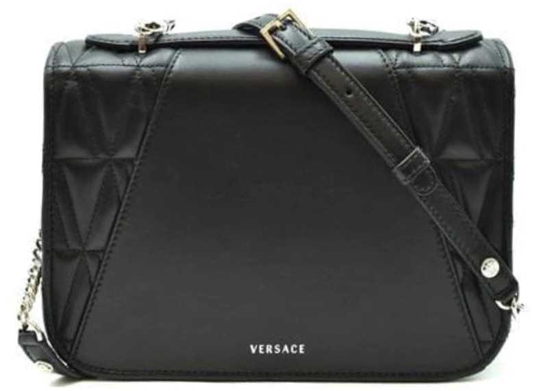 Lookbook 베르사체 버투스 퀼팅 스몰 블랙 숄더백
