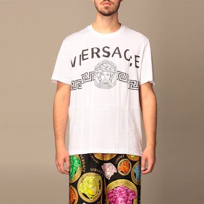 ヴェルサーチ 白 ロゴ グラフィック クルーネック 半袖 Tシャツ. A86893-A228806-A1001 Purchase ヴェルサーチ 白 ロゴ グラフィック クルーネック 半袖 Tシャツ. A86893-A228806-A1001