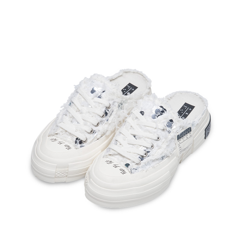 Lookbook xVESSEL x Converse Chuck Taylor All-Star Low 'Swan Dream' zapatillas. S23X14S