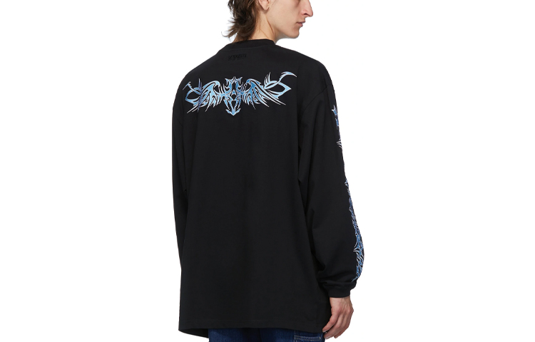 Lookbook Vetements Hitam Baju T Lengan Panjang Kapas Bersulam Crewneck UAH21TR627-BLACK