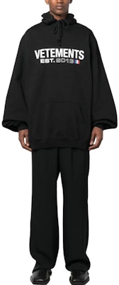 ヴェトモン ブラック 無地 プルオーバーパーカー UE54HD100BBLACK Shop ヴェトモン ブラック 無地 プルオーバーパーカー UE54HD100BBLACK