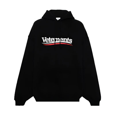Vetements Oversized Hoodie with Logo Print in Black. UE64HD440B