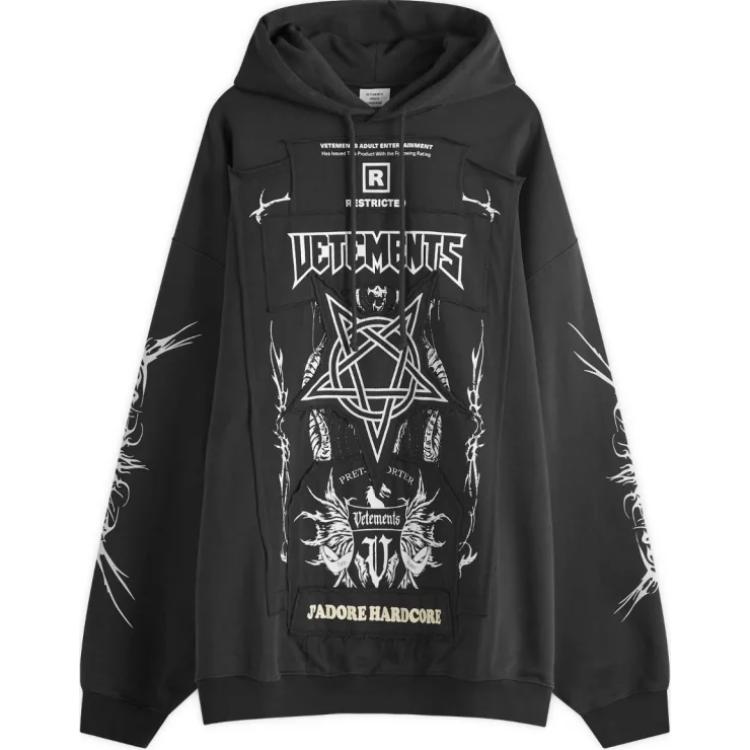 Vetements Black Oversized Hoodie with Letter Graphic Print UA65HD620G-BLACK